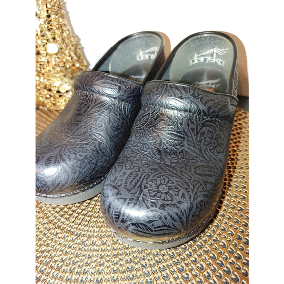 Dansko XP 2.0 Clogs Size 38 - Picture 3 of 6